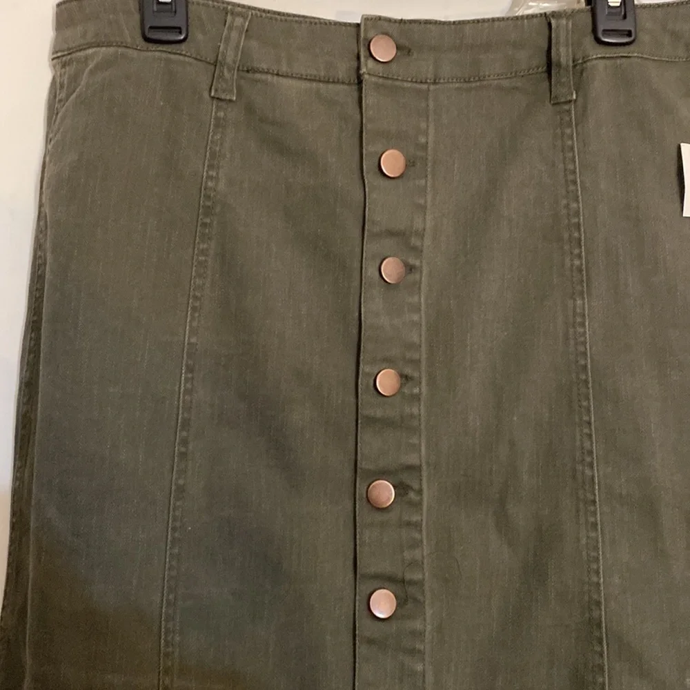 NEW FALLS CREEK HUNTER GREEN A LINE DENIM SKIRT plus size 16. - Picture 2 of 10